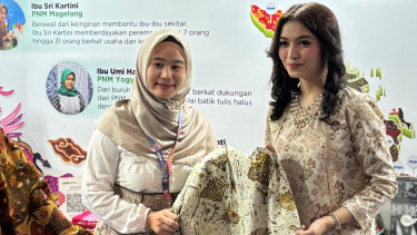 Istri Wapres borong batik karya nasabah binaan PNM Mekaar