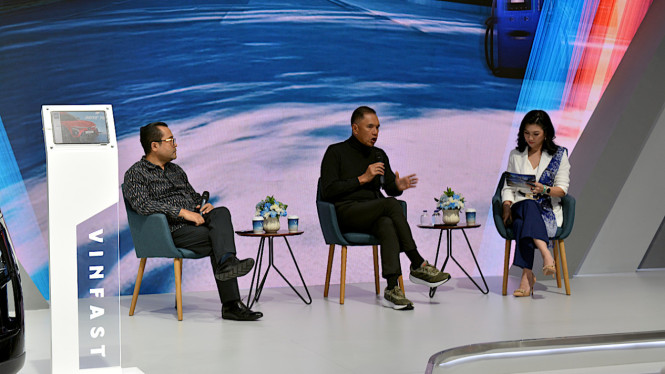 Acara diskusi yang digelar Vinfast di GIIAS 2025