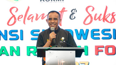 Gubernur Sulawesi Tengah Anwar Hafid saat penutupan Fornas