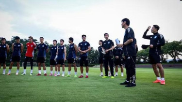 Shin Tae-yong pimpin latihan Ulsan HD