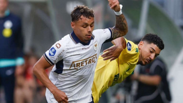 Pemain Go Ahead Eagles, Dean James