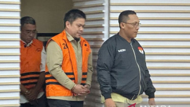 Bupati Kolaka Timur, Abdul Azis
