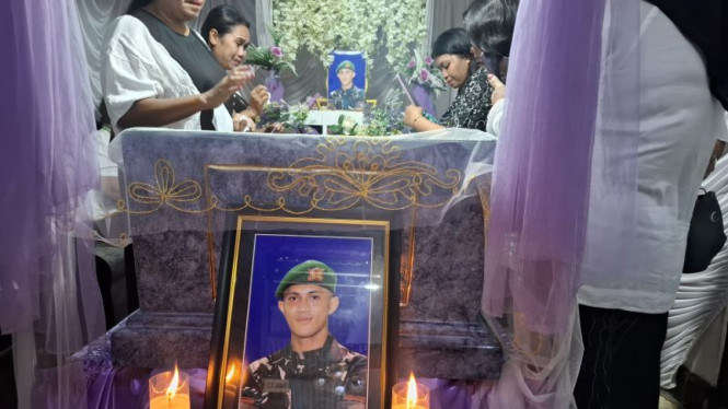 Persiapan pemakaman Prada Lucky Chepril Saputra Namo