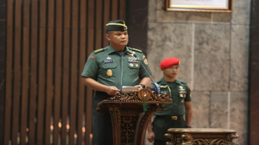  Wakil Kepala Staf Angkatan Darat (Wakasad) Letjen TNI Tandyo Budi Revita