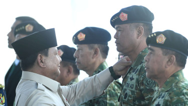 Presiden RI Prabowo Subianto melantik Wakil Panglima TNI Jenderal Tandyo Budi Revita