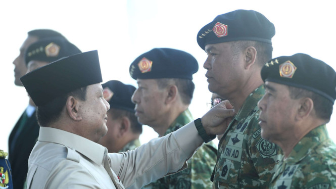 Presiden RI Prabowo Subianto melantik Wakil Panglima TNI Jenderal Tandyo Budi Revita