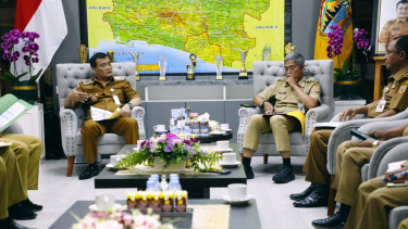 Gubernur Jateng Ahmad Luthfi terima Kepala Dinas Pemuda Olahraga dan Pariwisata 