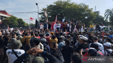 Aksi unjuk rasa desak Bupati Pati Sudewo mundur