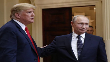 Presiden AS Donald Trump dan Presiden Rusia Vladimir Putin  