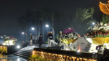 Upacara Ziarah Nasional dan Renungan Suci di TMP Kalibata