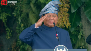 Presiden Prabowo Subianto di acara Penurunan Sang Merah Putih di Istana Merdeka, Jakarta Pusat, Minggu, 17 Agustus 2025.