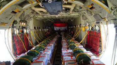 Satgas Merah Putih TNI berhasil menyalurkan bantuan ke Gaza pada HUT ke-80 RI