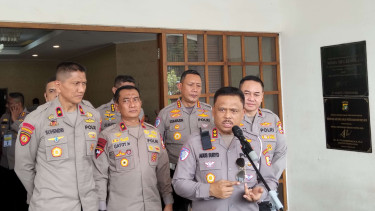 Kakorlantas Polri, Irjen Pol Agus Suryonugroho (depan)