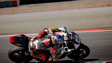 Podium Bersejarah Dimas Ekky di Mandalika Racing Series 2025