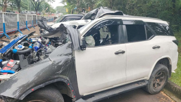 Fortuner kecelakaan di Serpong hingga tewaskan pengemudi