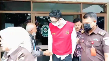 Sidang perdana dokter Priguna di PN Bandung