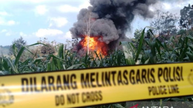 Kebakaran sumur minyak ilegal di Dukuh Gendono, Blora, Jateng 