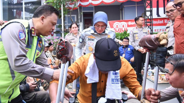 Kakorlantas Polri Irjen Agus Suryonugroho dan Plt Dirut Jasa Raharja Dewi Aryani