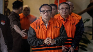 Mantan Wamenaker Immanuel Ebenezer jadi tersangka pemerasan sertifikasi K3