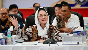 Wakil Ketua Komisi XIII DPR RI Dewi Asmara