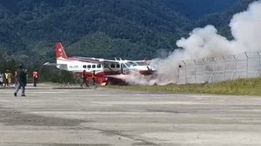 Pesawat Amole Air terbakar di Bandara Aminggaru, Ilaga, Papua Tengah