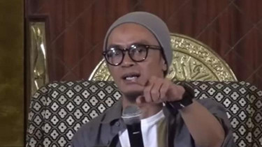 Ustaz Kondang asal Bandung Evie Efendi 