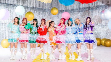 Girl group LEMON.