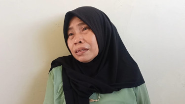 Erlina, ibu driver ojol Affan Kurniawan.