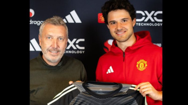 Kiper Manchester United, Senne Lammens.