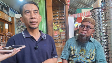 Ketua Koperasi Pedagang Pasar Pusat Melawai (Kopema), Sutomo