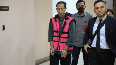 Nadiem Makarim pakai baju tahanan Kejagung