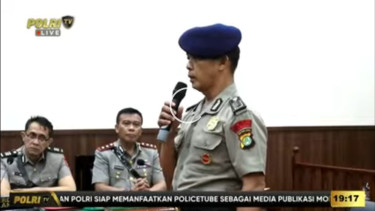 Bripka Rohmat, sopir kendaraan rantis pelindas driver ojol