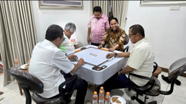 Viral Menhut dan Menteri P2MI main domino dengan pengusaha Aziz Wellang