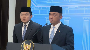 Mensesneg Prasetyo Hadi dan Seskab Teddy Indra Wijaya