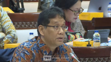 Menteri Keuangan (Menkeu), Purbaya Yudhi Sadewa saat rapat dengan Komisi XI DPR RI