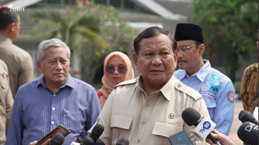 Presiden Prabowo tinjau sekolah rakyat di Margaguna, Jakarta Selatan