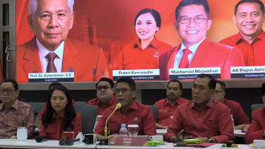 Ketua Depinas SOKSI, Mukhamad Misbakhun di Kantor DPP Partai Golkar, Jakarta