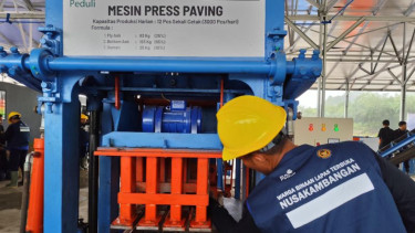 Mesin press pengolahan FABA.