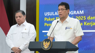 Menteri Keuangan Purbaya Yudhi Sadewa dan Menko Perekonomian Airlangga Hartarto 