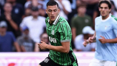 Jay Idzes memperkua Sassuolo vs Lazio