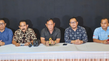 Tim kuasa hukum Bambang Rudijanto Tanoesoedibjo