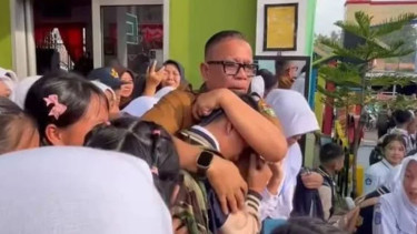 Kepala Sekolah SMPN 1 Prabumulih, Sumatera Selatan, Roni Ardiansyah