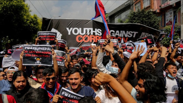 Aksi protes dan demonstrasi kaum muda di Nepal