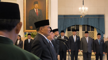 Letjen TNI (Purn) Djamari Chaniago di Istana Negara 