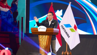 Direktur Utama Pertamina, Simon Aloysius Mantiri