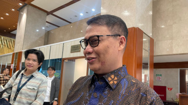 Politisi PDIP, Ahmad Basarah di Gedung DPR RI
