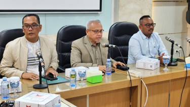 Dekan Fakultas Hukum Unissula Semarang  Prof. Dr. Jawade Hafidz