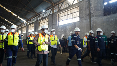 Mendiktisaintek kunjungan kerja Pilot Plant RE (OH) Tanjung Ular PT Timah Tbk
