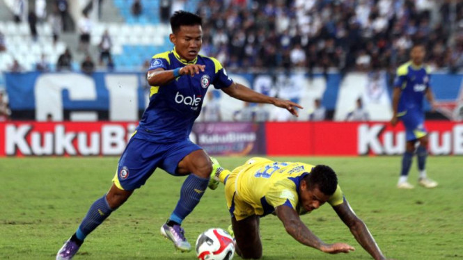 Duel Arema FC vs Persib Bandung