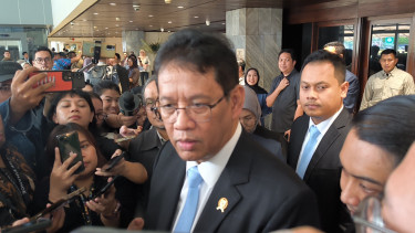 Menteri Keuangan, Purbaya Yudhi Sadewa di Kompleks Parlemen, Senayan, Jakarta